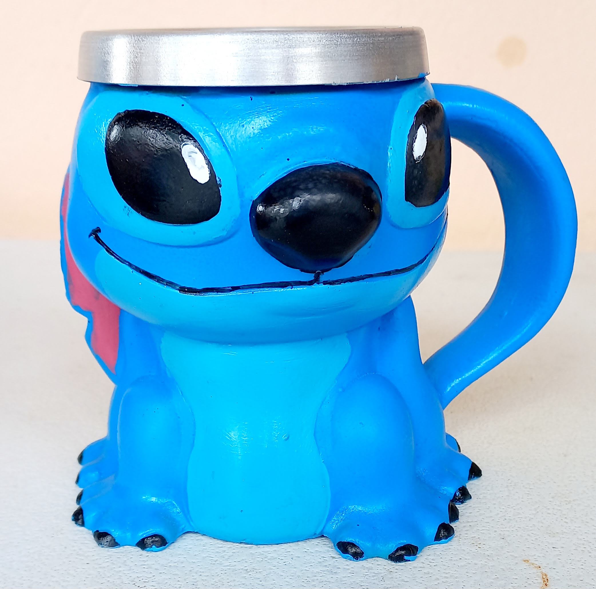 Canecas de Alumínio colecionáveis - Stitch 14 cm largura x 13 cm altura