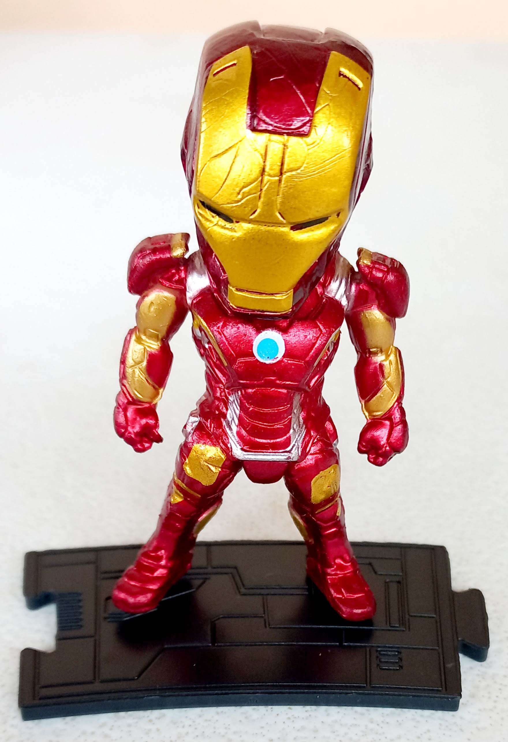 Coleção Avengers Blind Box Series- Homem de Ferro altura 8 cm - PVC