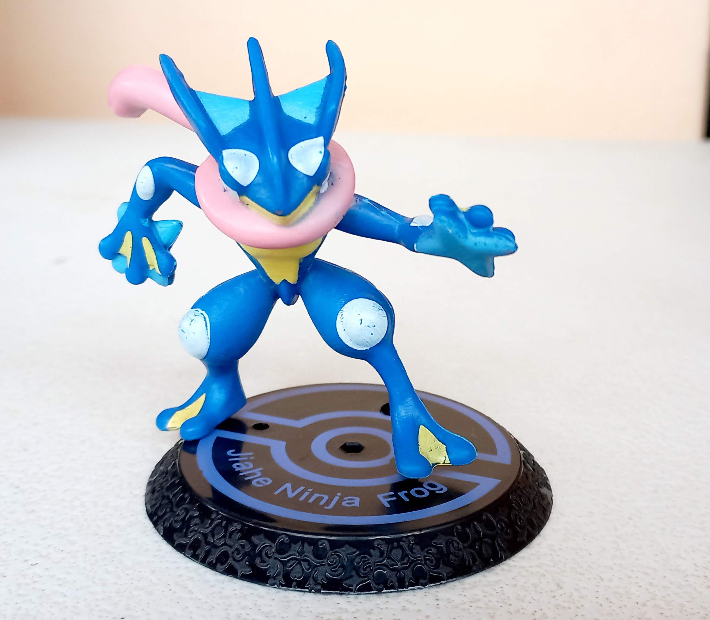 Coleção Pokémon Blind Box - Greninja altura 5,5 cm - PVC