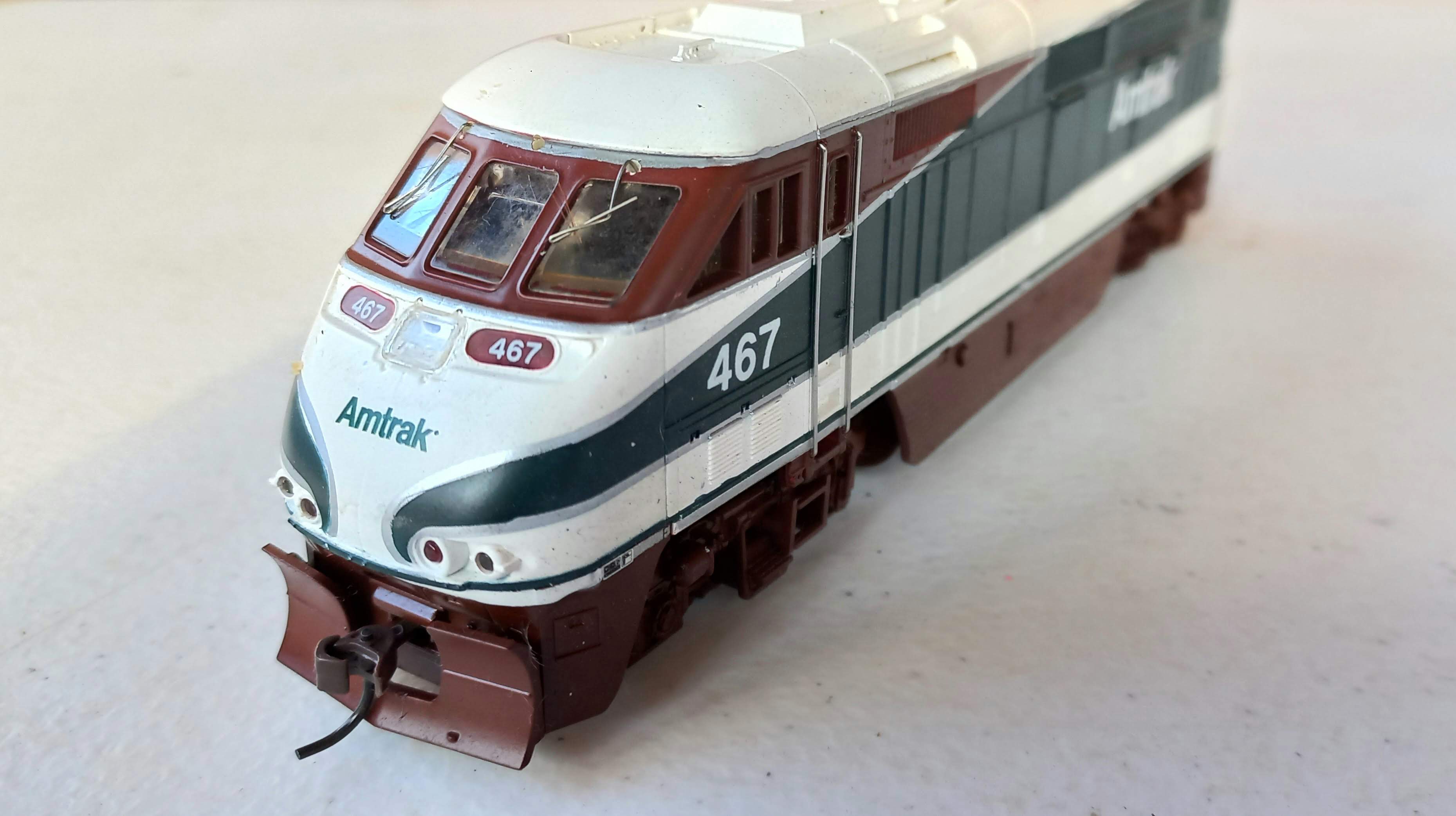 Athearn 2604- Locomotiva  F59 PHI Amtrak Northwest # 467