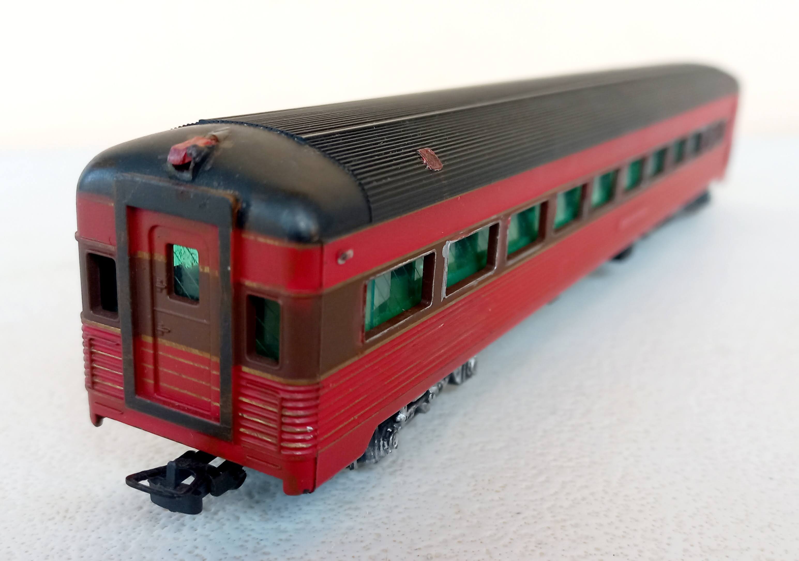 Frateschi - Carro Cauda Pennsylvania com Iluminação