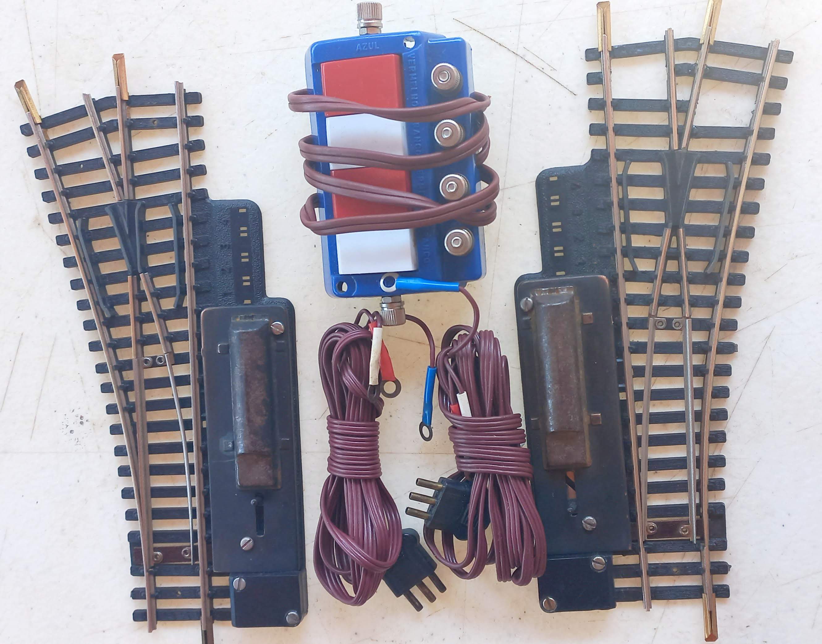 Atma - Conjunto Completo  de 2 Desvios Automáticos + Comando de Acionamento - USADO