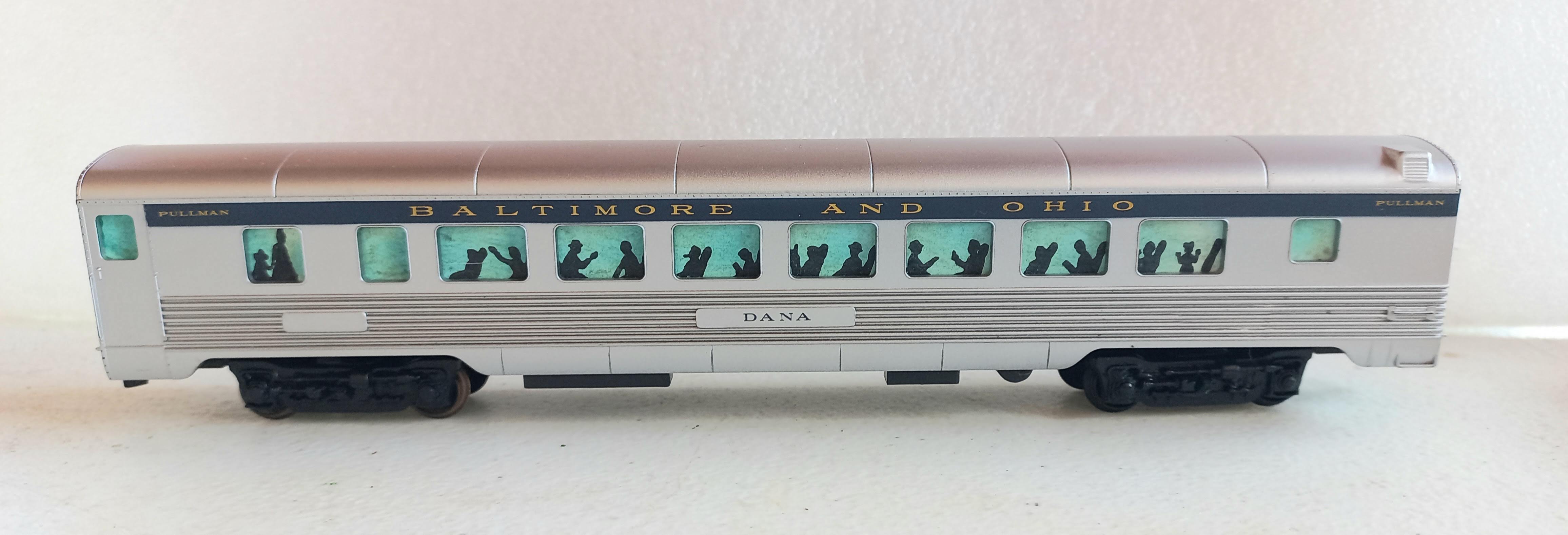 * Carro Passageiros  Baltimore and Ohio (Dana) com luz