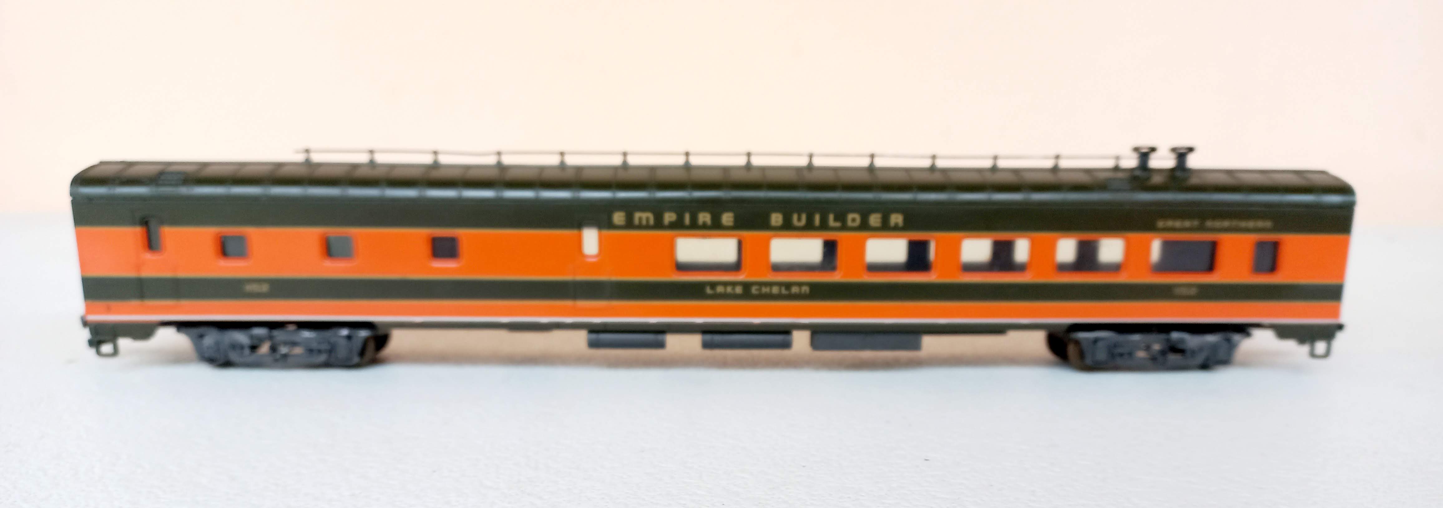 Rivarossi - Carro Dining Car  Great Northern EMPIRE BUILDER # 1152
