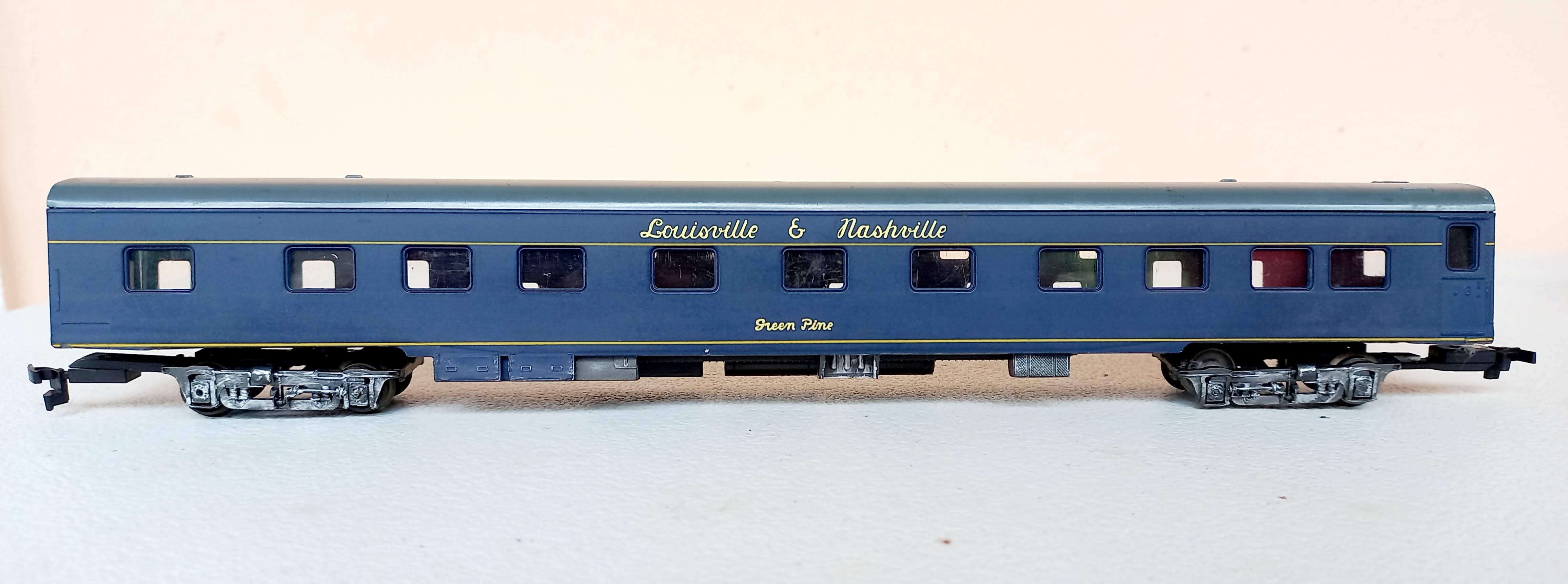 Rivarossi - Carro Dormitório Louisville & Nashville (Green Pine)