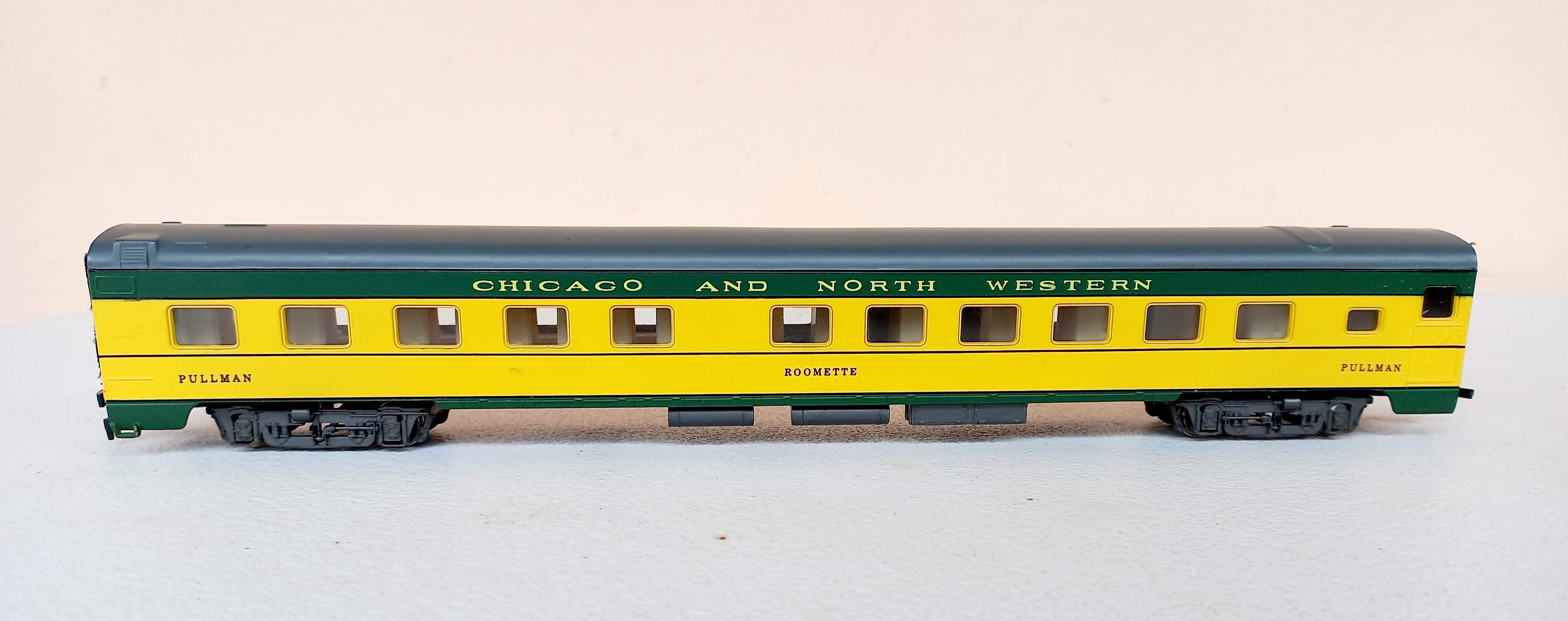 Rivarossi - Carro Pullman (Roomette) Chicago and North Western