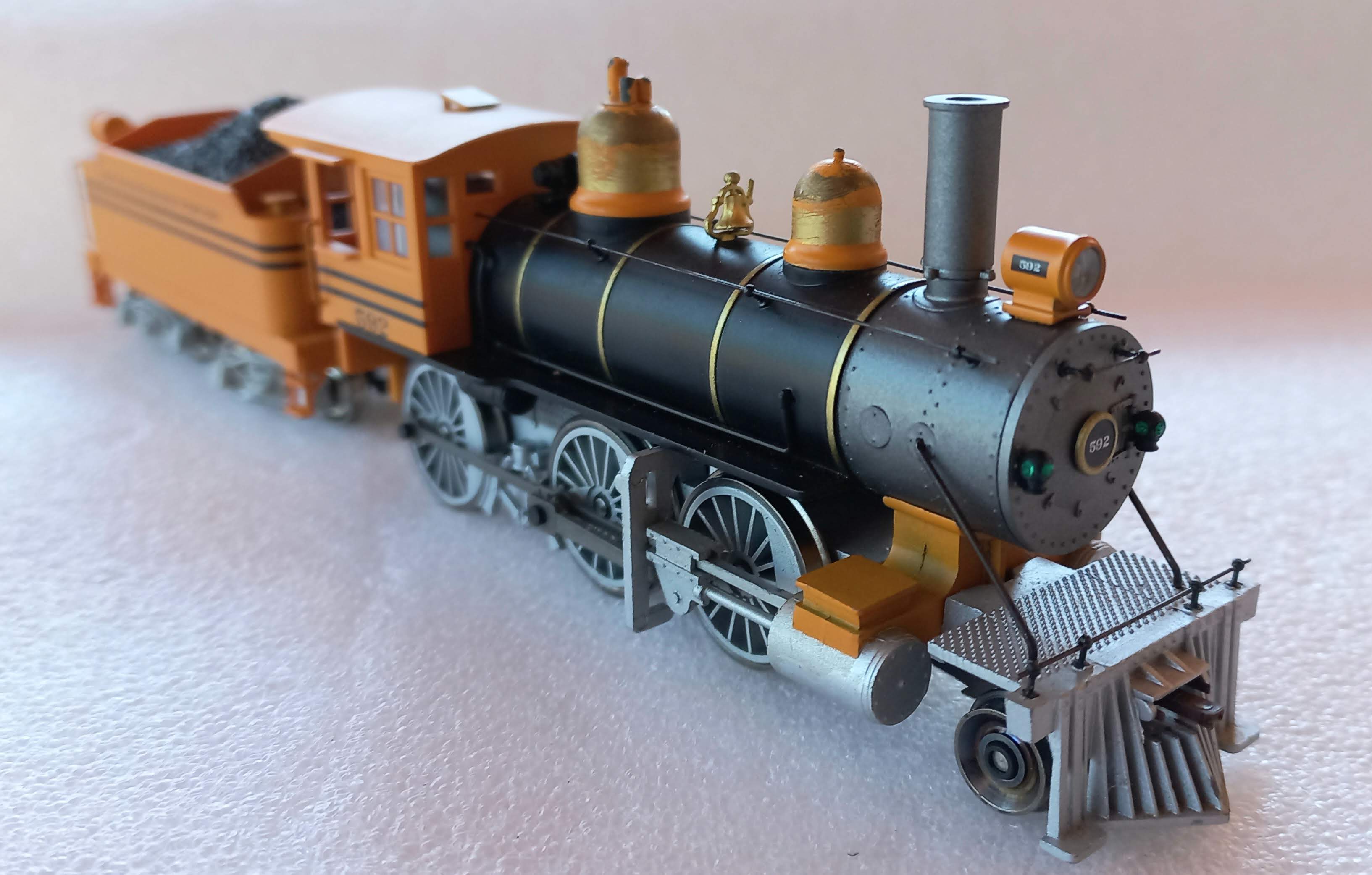 * Roundhouse 84778 HO  Locomotiva  Vapor D&RGW RTR Old Time 2-6-0  #592 - SEMI NOVA