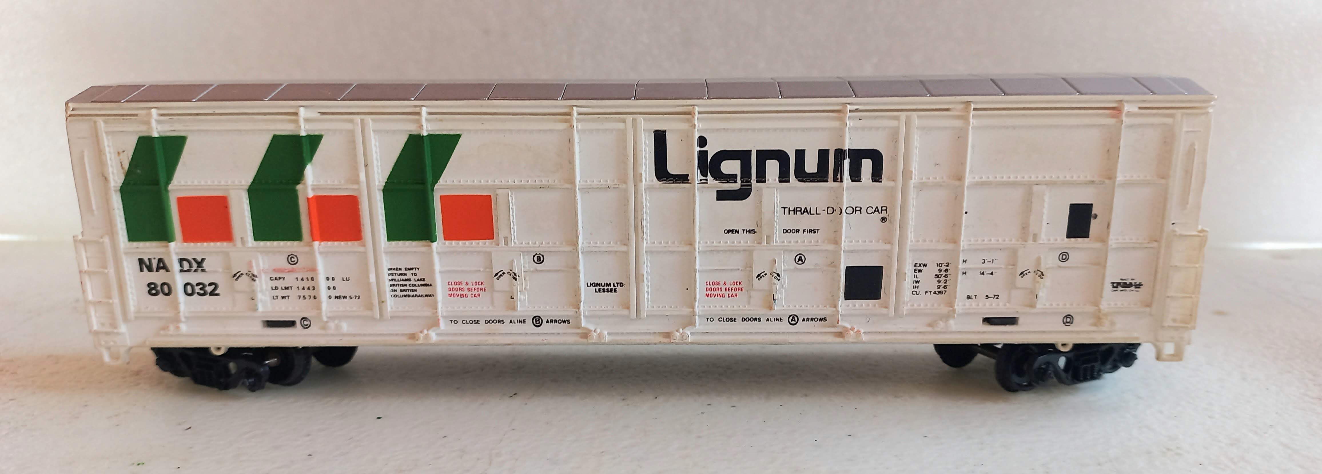 * Tyco Vagão Box Fechado Lignun #80032