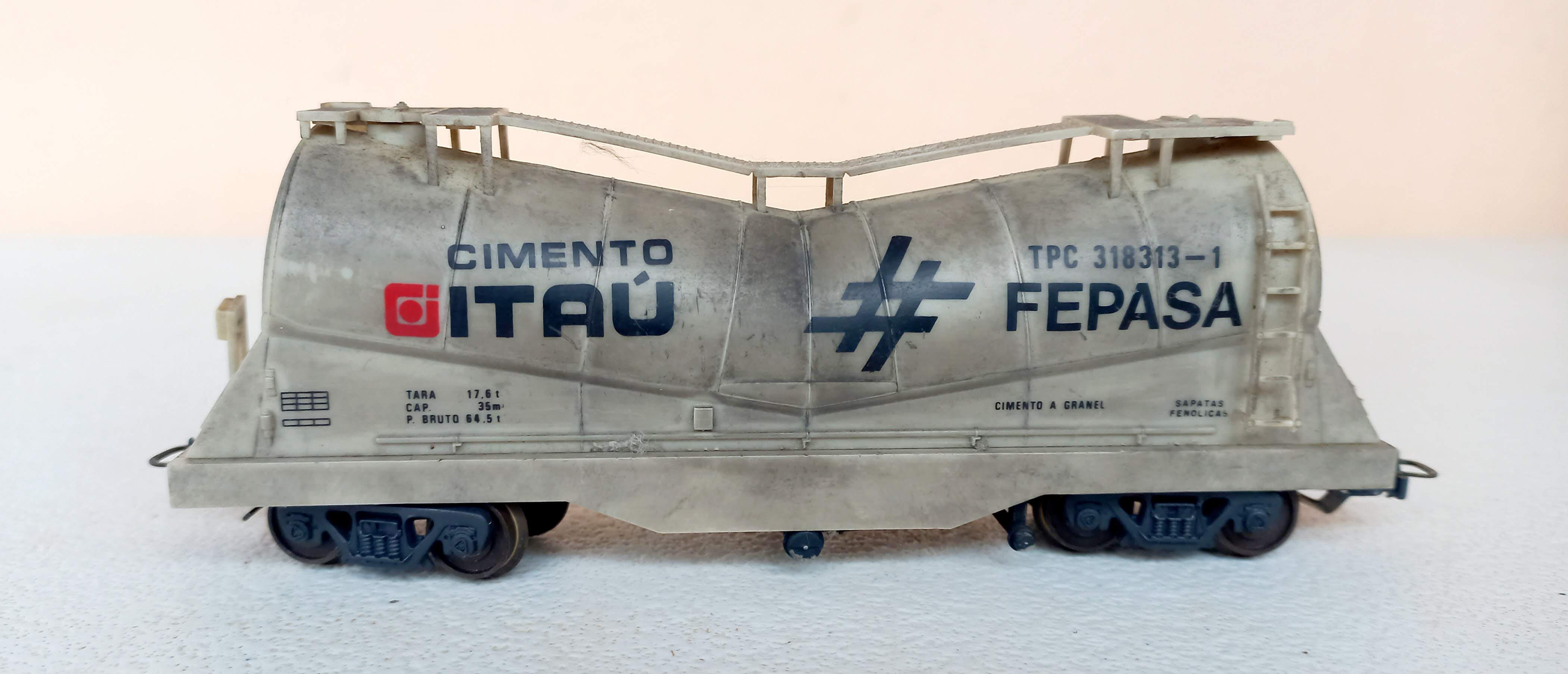Vagão Tanque Cimento Itaú #318313-1 - Com envelhecimento