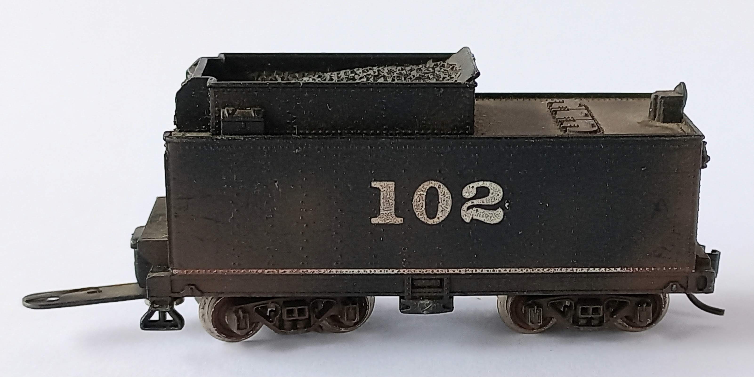 Atlas - Tender de Locomotiva vapor Sem Decoração  #102 Com Engate Kadee USADO