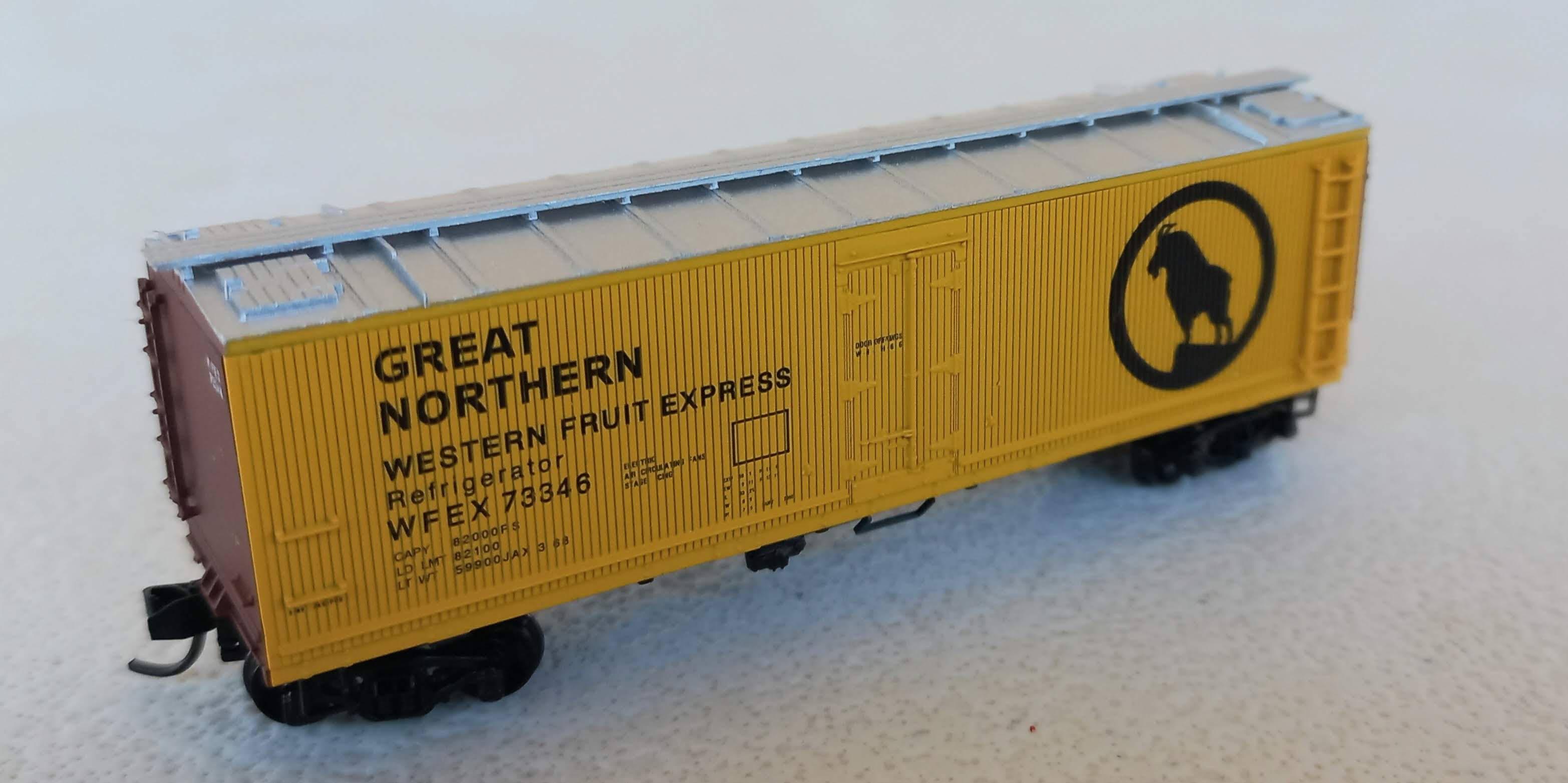 Micro-trains - Vagão 40'  WOOD REFRIGERATOR CAR  WESTERN FRIOT EXPRESS - LARGE GOAT  CAR Nº.73346
