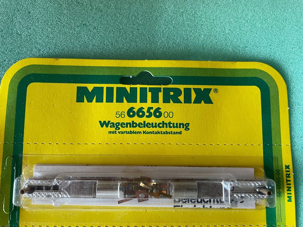  Minitrix 6656 Iluminação  para carros de Passageiros  "N"  1:160