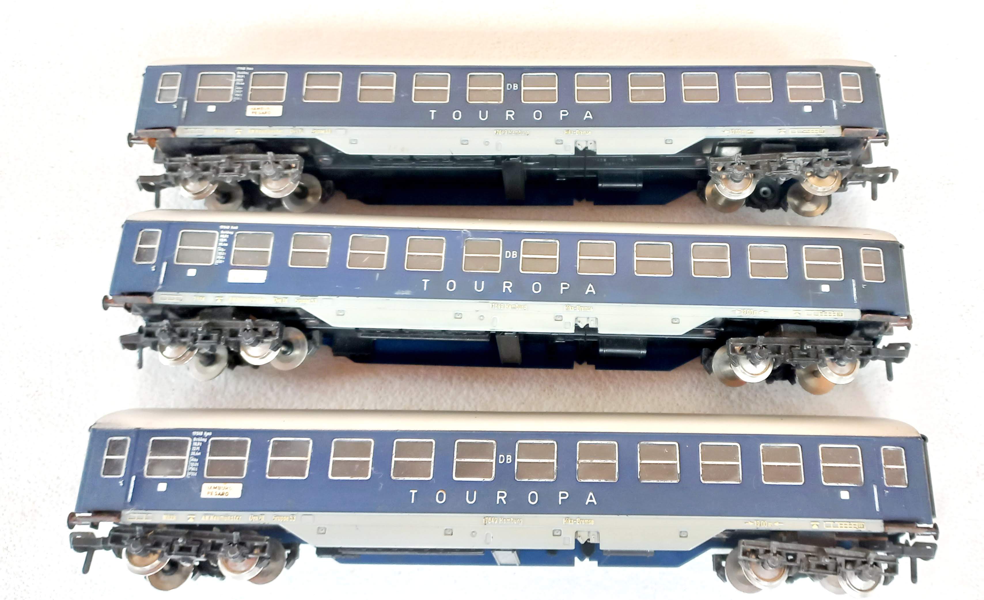 Fleischmann 1509 - Conjunto de 3 Carro de Passageiro TOUROPA Preparado para Iluminação (ANOS 60) ITEM DE COLEÇÃO