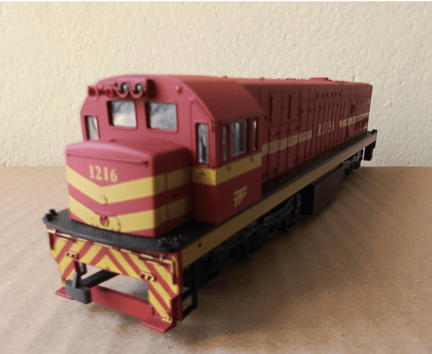 Frateschi 3005 Locomotiva U20 C RFFSA #1216- Serie Antiga sem uso