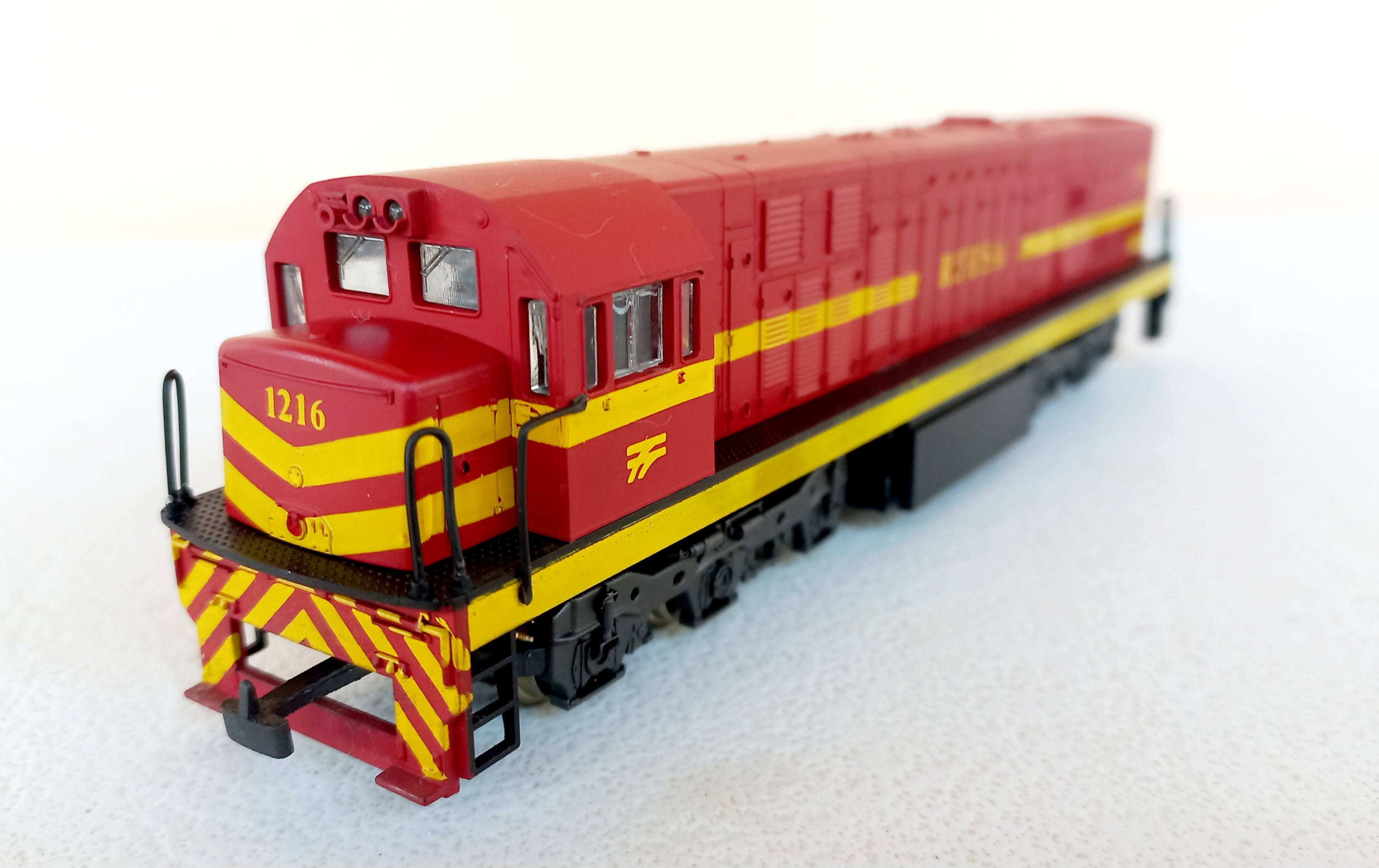 Frateschi 3005 - locomotiva U20C R.F.F.S.A Fase I #1216 