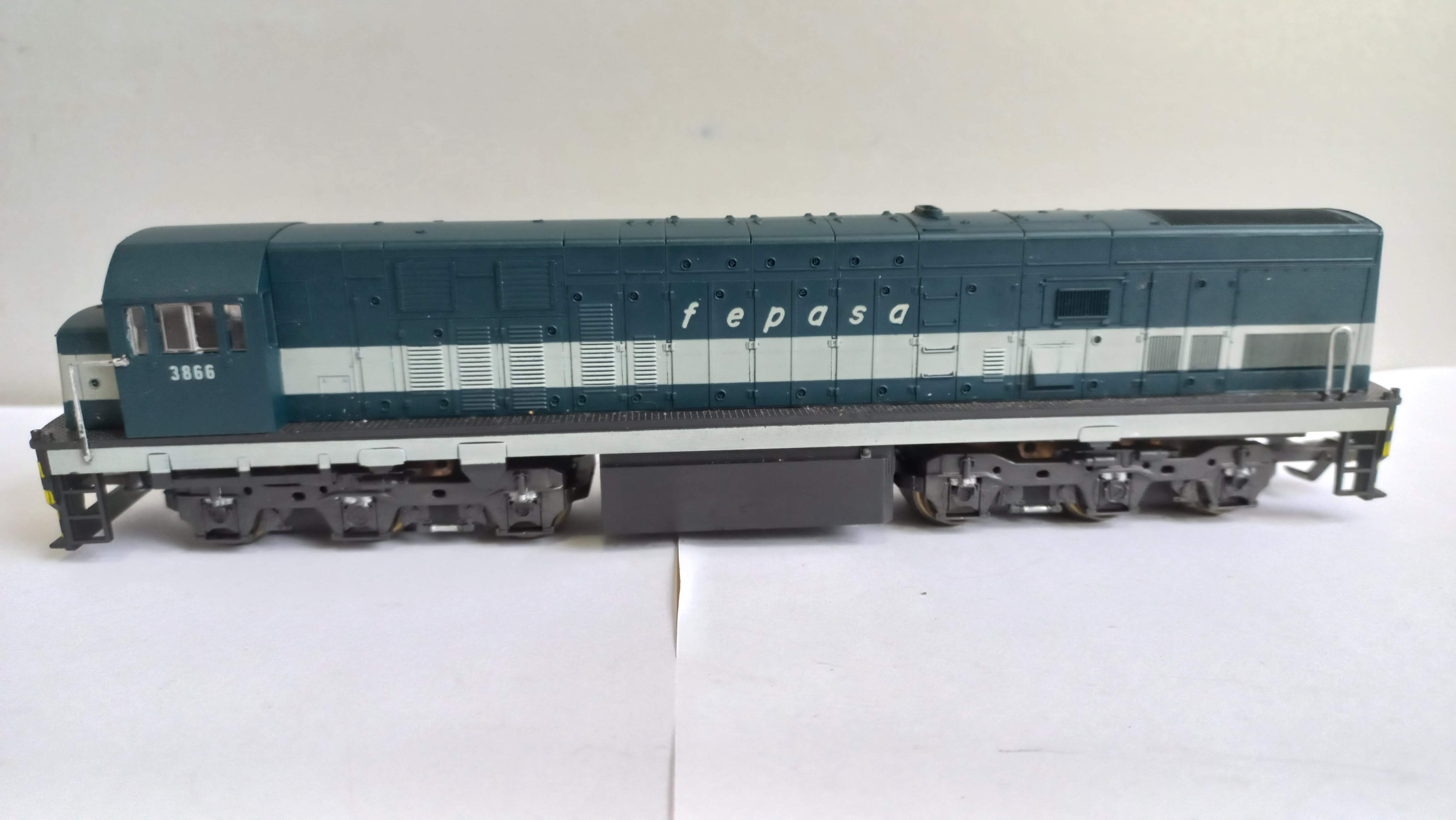 Locomotiva U20 C Fepasa Fase I -  seminova #3866