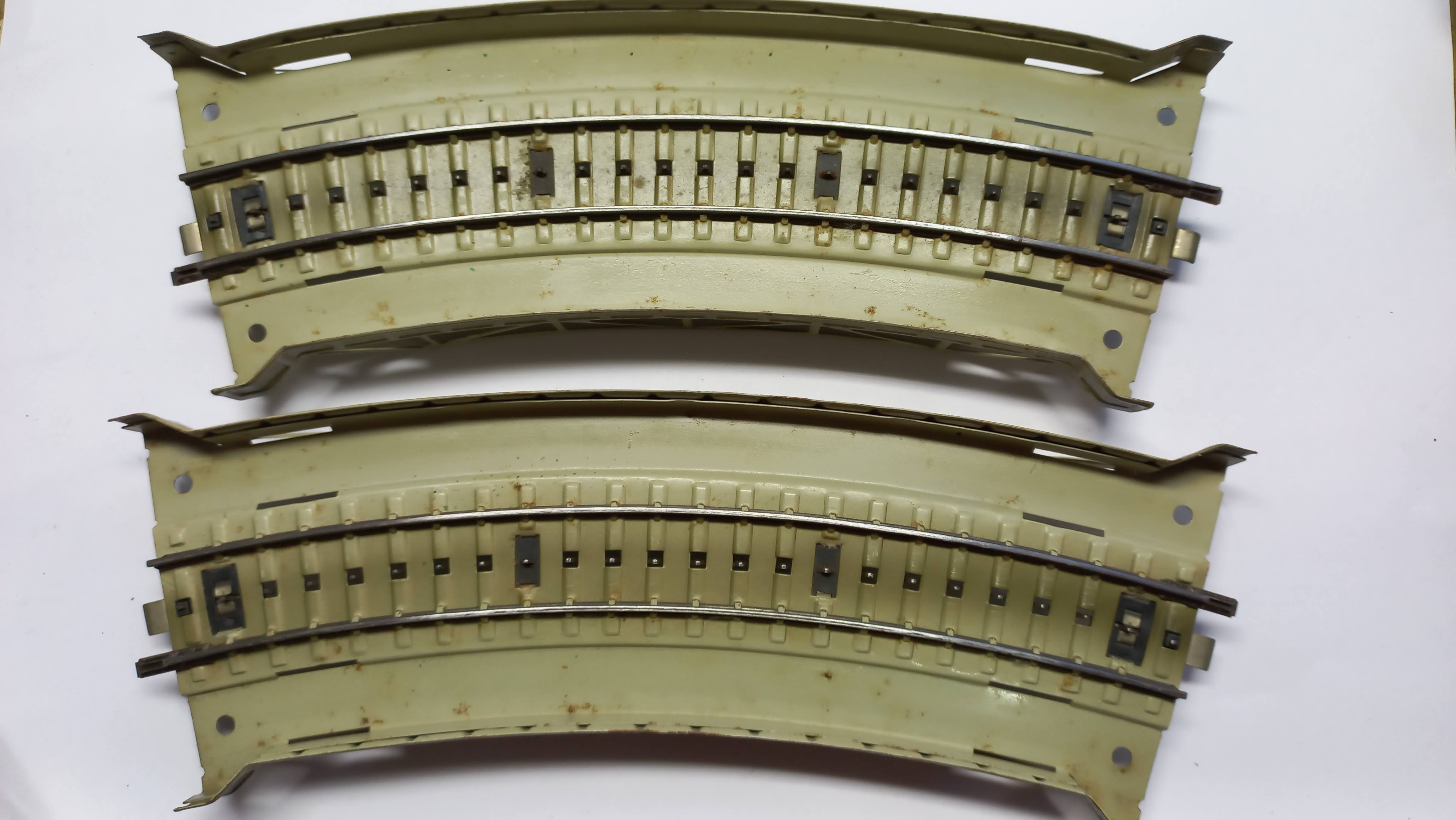 MARKLIN 7167 - PONTE EM CURVA RAMP R1 30° - Giltec Modelismo