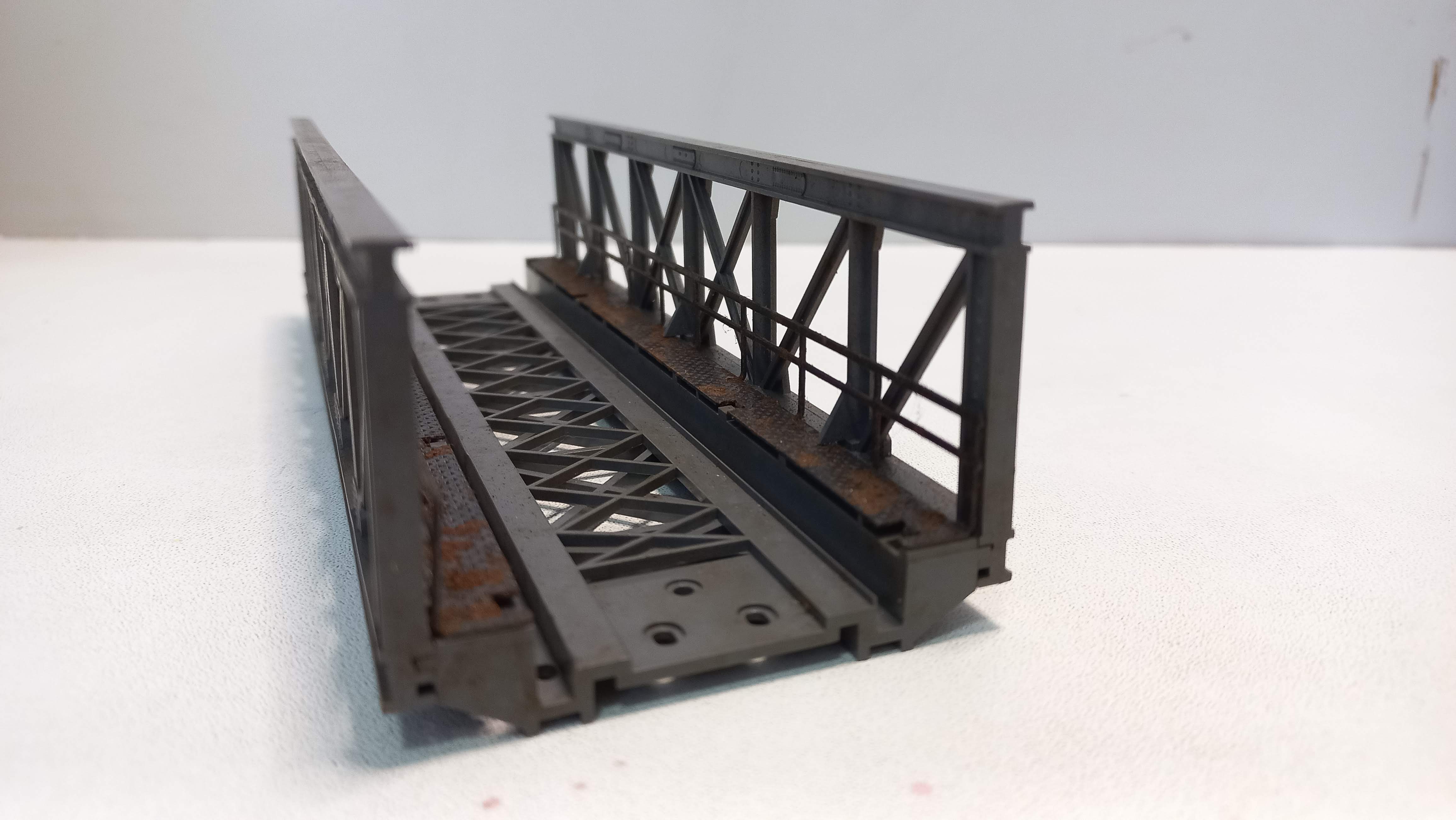 Märklin H0 - 7269/7262/7009/7018/7253 - Éléments De Pont Pour Trains Miniatures 70 Pieces De Ponts Et De Catenaires Märklin H0 - 7269/7262/7009/7018/7253 - Éléments De Pont Pour Trains Miniatures 70 Pieces De Ponts Et De Catenaires