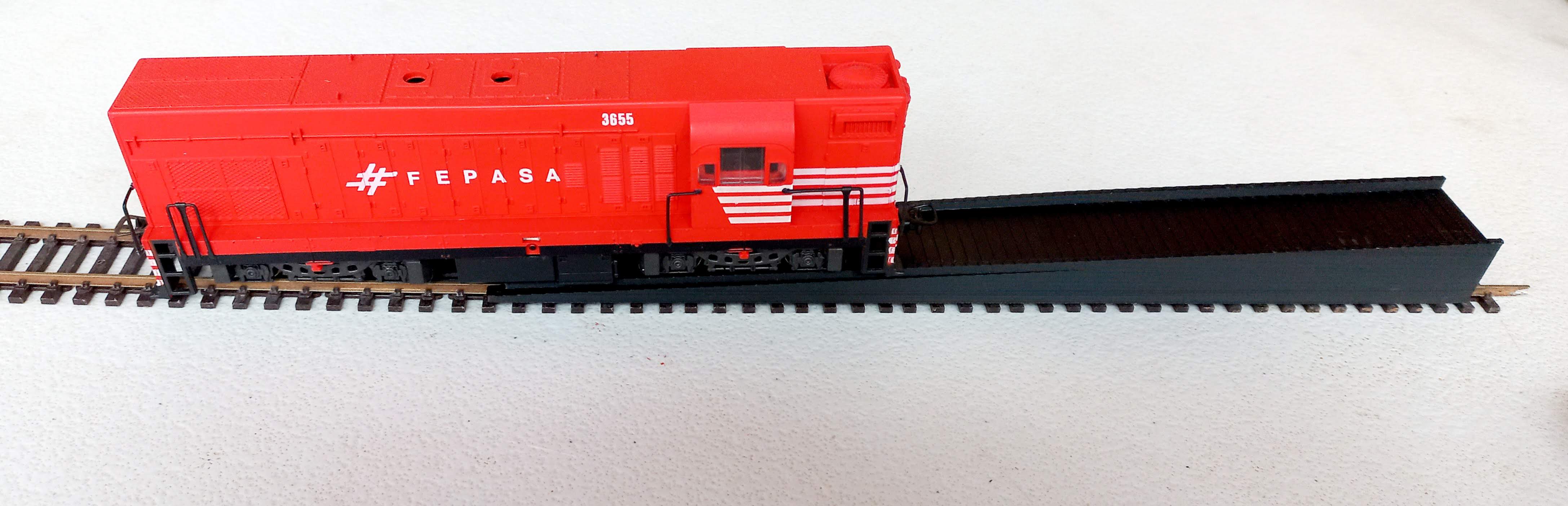Entrilhador HO  - ( Acessório  para colocação de Locomotivas e Vagões no Trilho )