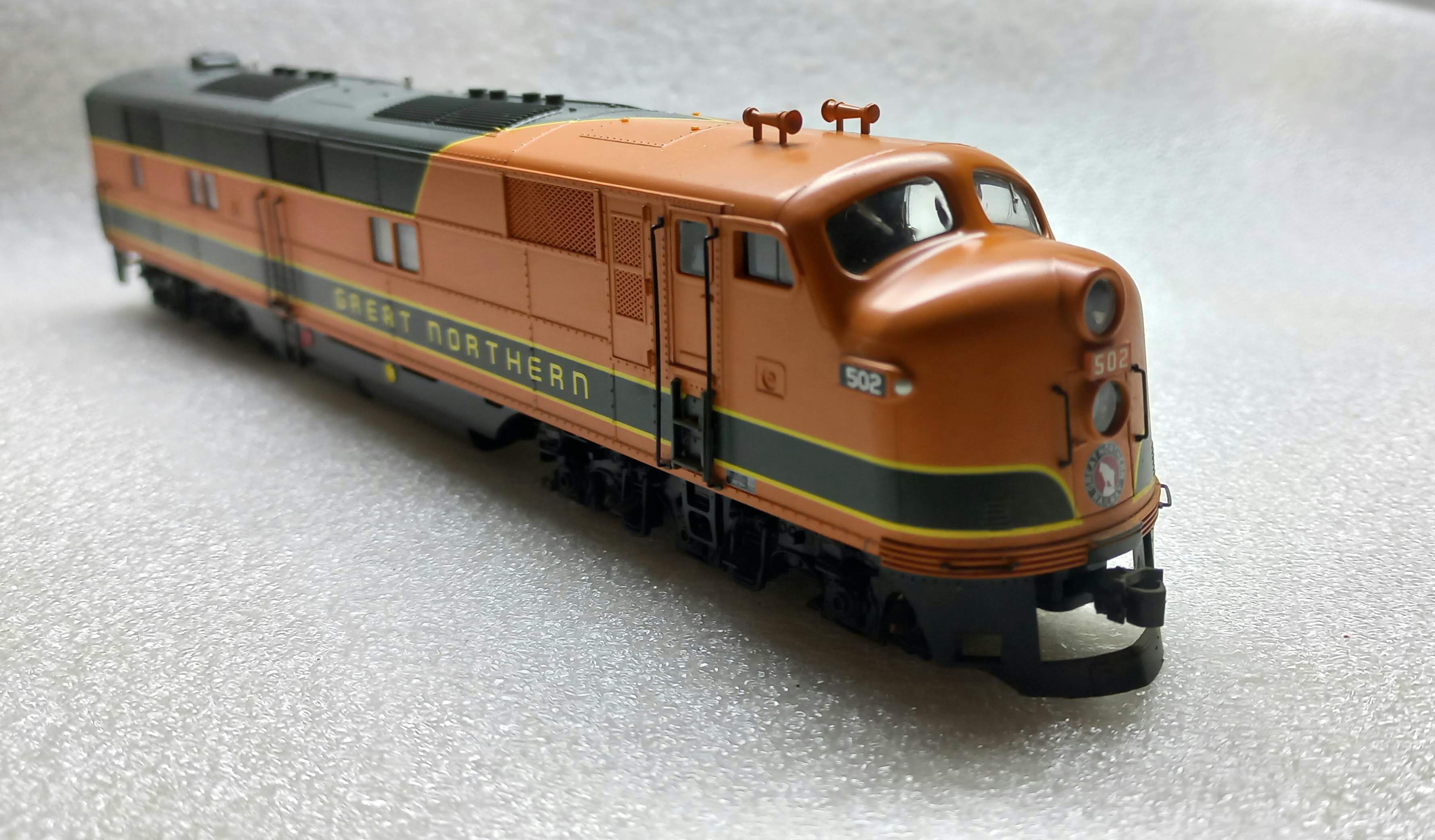 Proto 2000 21063 HO - Locomotiva E7 Diesel Great Northern  #502 com DCC - SEM CAIXA