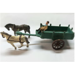 Carroça  com Cavalos HO (Metal) Modelo Antigo