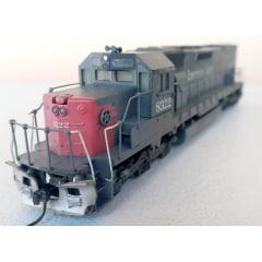 Athearn - Locomotiva SD 40T-2 Cotton Belt #8322 - USADA