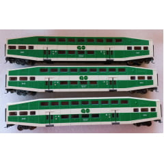 * Athearn 25925  Conjunto de Passageiros Bombardier #2015,2020,2027 - SEMI NOVO
