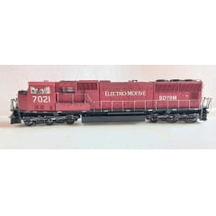 *Athearn - 71121 Locomotiva HO SD70M, EMDX / Marrom / Preto #7018 - USADA