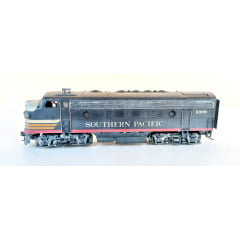 Athearn - Locomotiva F7 A Southern Pacific #6329 CARROCERIA DE METAL  - (USADA)