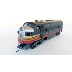 Athearn - Locomotiva F7 A Southern Pacific #6329 CARROCERIA DE METAL  - (USADA)