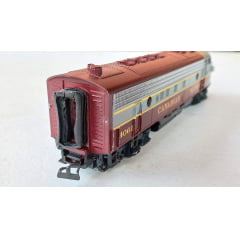 Atlas 8319 - Locomotiva FP-7 Canadian Pacific  #4061 Na caixa original