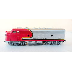 Bachmann 61502 - Locomotiva F9  Santa Fé  # 307