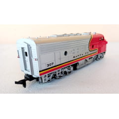 Bachmann 61502 - Locomotiva F9  Santa Fé  # 307