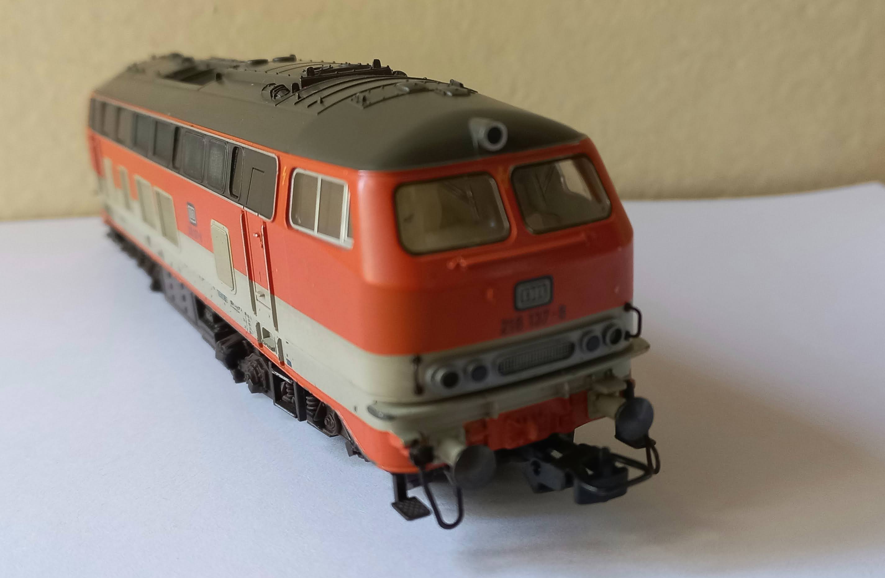 Fleischmann 4933 H0 - locomotiva  BR 218 DB 