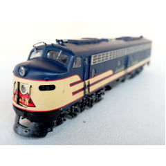 Life Like - Locomotiva E8/9 Luisville & Nasville #797