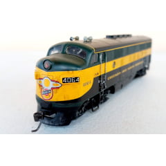 life Like - locomotiva F3A  Chicago and North Western #4064 (USADA)