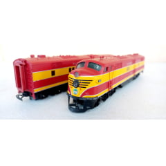 Life like Proto 2000 - Conjunto - Locomotiva a diesel E7A + E7B  Florida East Coast # 1017 & #1014