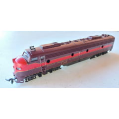 * Rivarossi - Locomotiva Diesel Eletrica EMD E-8 Gulf Mobile &  Ohio COM CAIXA