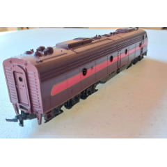 * Rivarossi - Locomotiva Diesel Eletrica EMD E-8 Gulf Mobile &  Ohio COM CAIXA