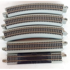 Bachmann Trilhos EZ Track - Conjunto de 12 Curvas + 03 Retas e 1 de Ligação Níquel Silver (USADAS) Bachmann Trilhos EZ Track - Conjunto de 12 Curvas + 03 Retas e 1 de Ligação Níquel Silver (USADAS)