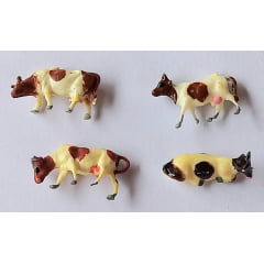 Conjunto de 4 Vacas Creme  pintas Marrom 'N'1:160 USADOS