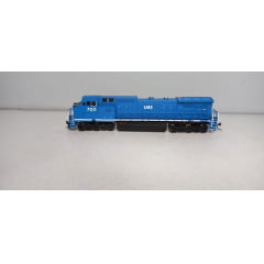 *Locomotiva GE Dash 8-40CW -  Serviços de Gerenciamento de Locomotivas LMS #700 (azul)- Atlas 51924 C/DCC