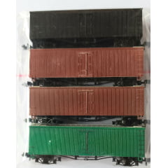 "OFERTA" de 4 Vagões Box  refrigerador Antigos CORES DIVERSAS, SEM AS RODAS