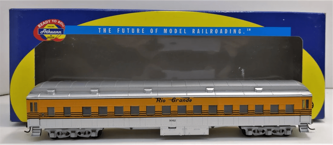 Athearn 7845 D&RGW Standard Clerestory Roof Coach