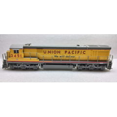 HO BROADWAY LIMITED 5050 LOCOMOTIVA  SEMI NOVA GE C30-7 UNION PACIFIC UP # 2451 DCC & SOM - SEM CAIXA