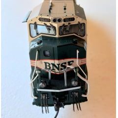 * KATO 37-6383 HO EMD SD70MAC BNSF Esquema de Fusão #9647 COM CAIXA