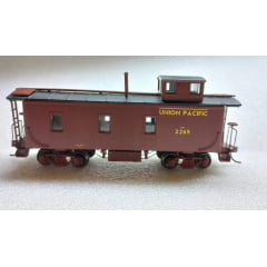 Roundhouse 84366 Vagão Caboose Union Pacific 3 Janelas Standard Wood #2269 - SEM EMBALAGEM ILUSTRATIVA