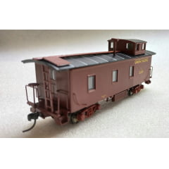 Roundhouse 84366 Vagão Caboose Union Pacific 3 Janelas Standard Wood #2269 - SEM EMBALAGEM ILUSTRATIVA